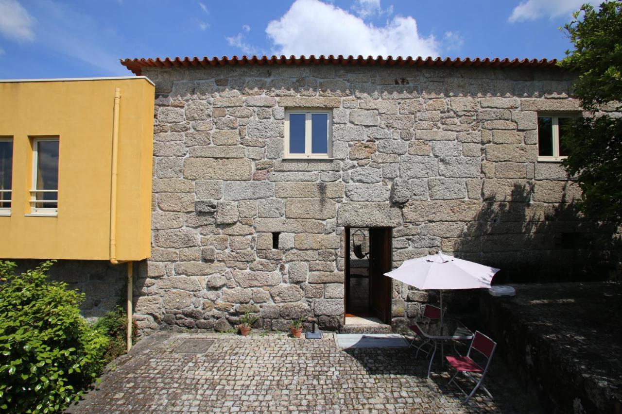 Quinta De Lourosa Guest House โลซาดา ภายนอก รูปภาพ